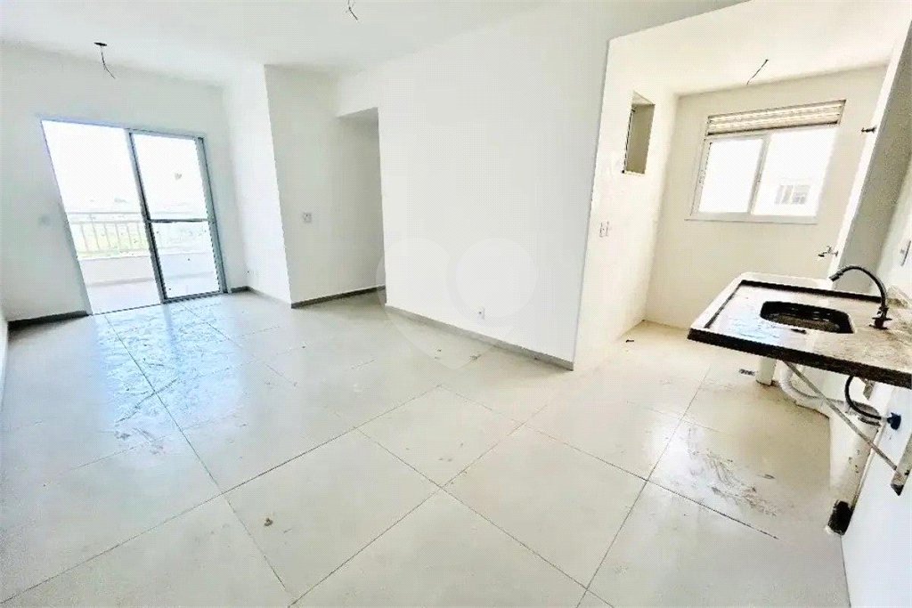 Apartamento à venda com 3 quartos, sendo 1 suíte,  em Parque Campolim, Sorocaba, SP