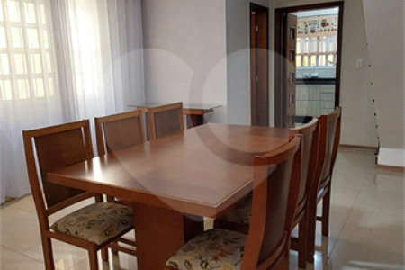 Casa à venda com 3 quartos, sendo 1 suíte,  no condomínio Jardim Europa, Mogi das Cruzes - SP