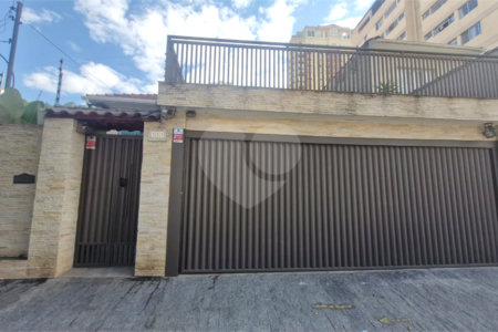 Casa Térrea à venda com 3 quartos, sendo 2 suítes, em Jardim São Paulo(zona Norte), São Paulo, SP