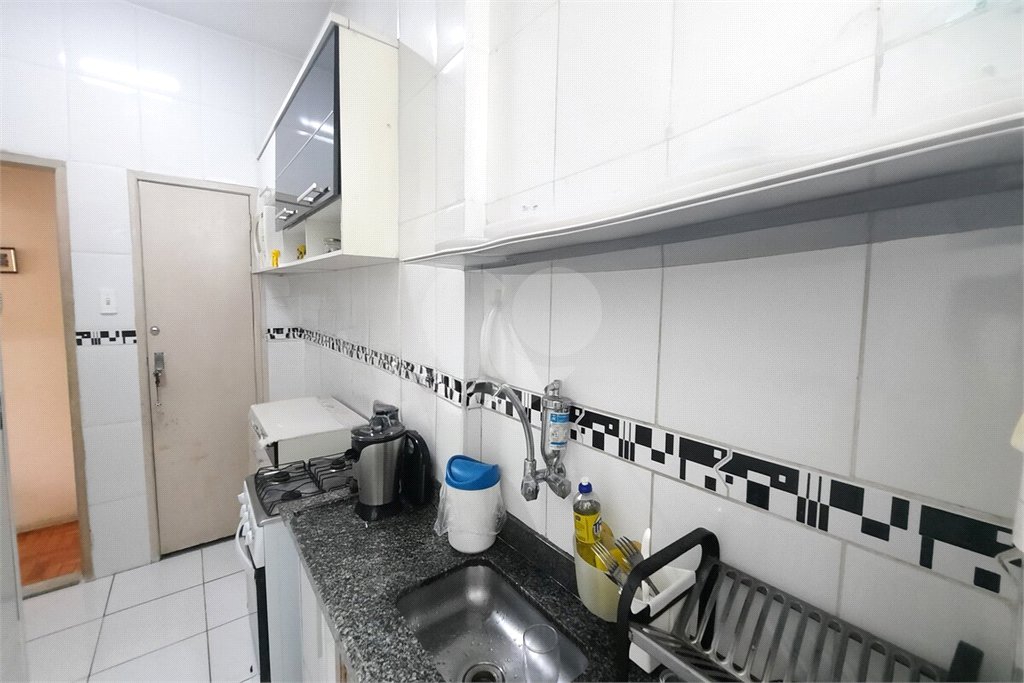 Apartamento à venda com 2 quartos, sendo 1 suíte,  em Rio Comprido, Rio de Janeiro, RJ