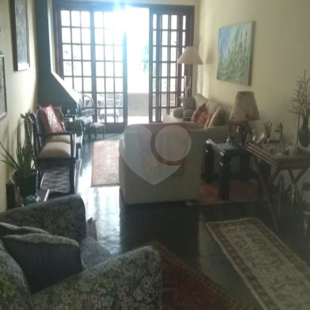 Casa à venda com 3 suítes em Jardim Olympia, São Paulo, SP