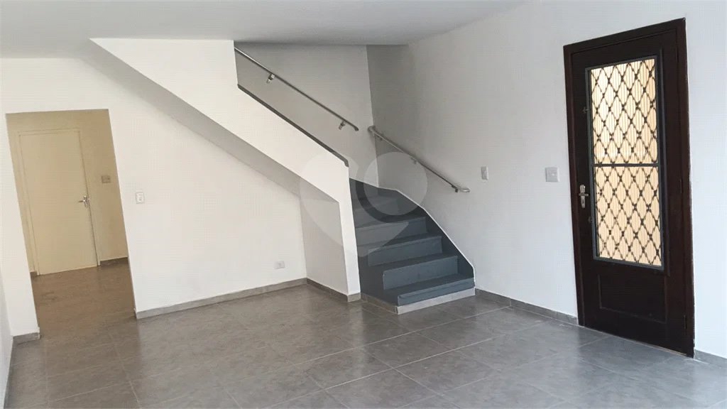 Sobrado à venda com 2 quartos em Vila Mazzei, São Paulo, SP