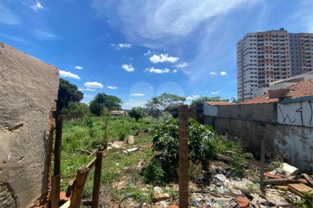 Terreno à venda no Centro, Araraquara, SP