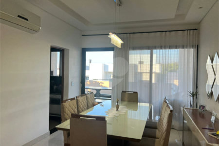 Casa à venda com 4 quartos, sendo 3 suítes, no condomínio Ibiti Reserva, Sorocaba - SP