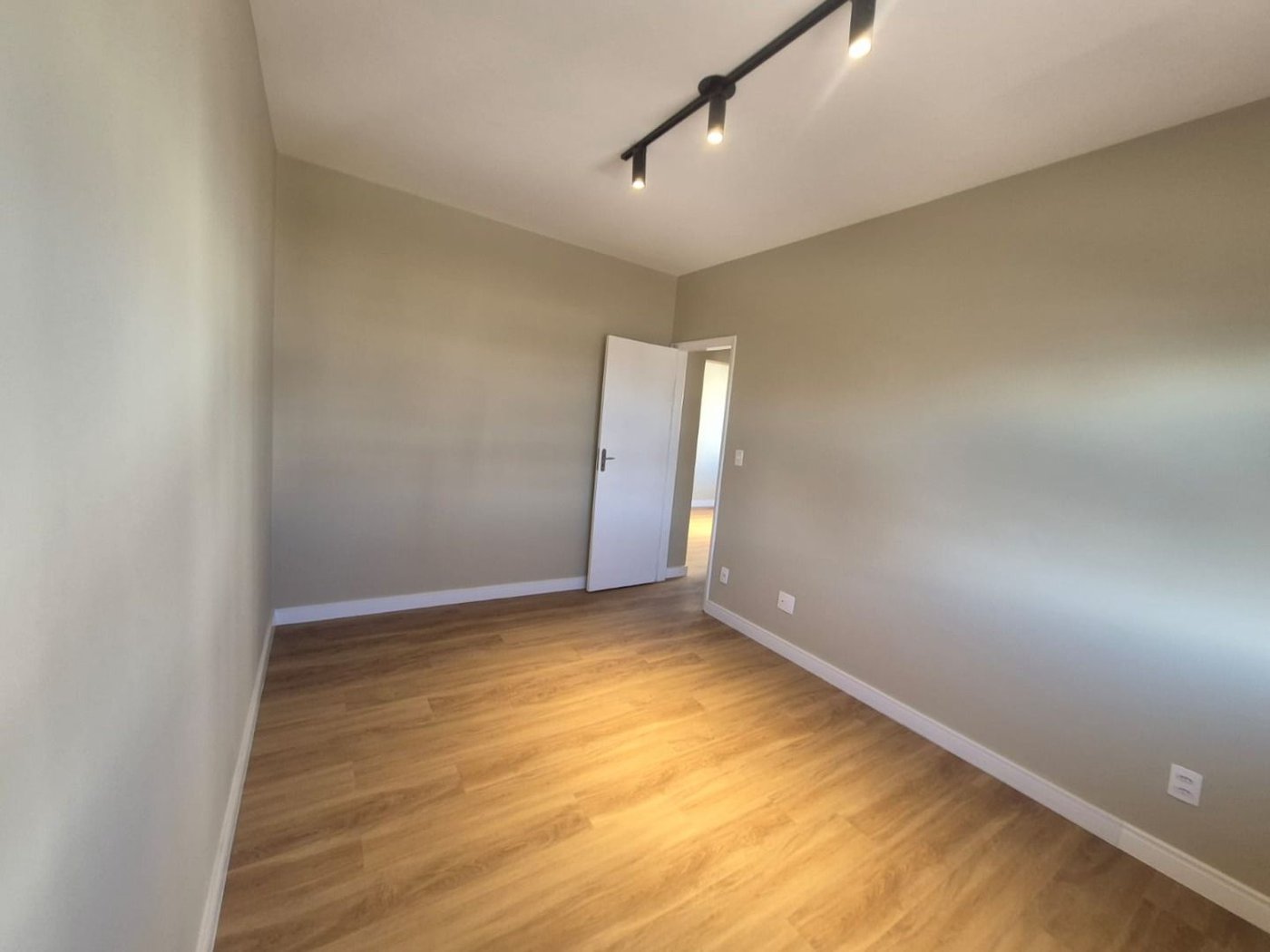Apartamento com 2 dormitórios à venda, 81 m² por R$ 650.000,00 - Aparecida - Santos/SP