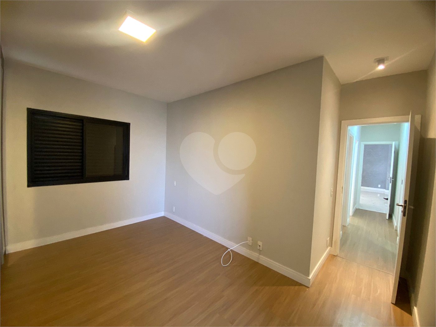 Apartamento à venda com 3 quartos, sendo 1 suíte, em Vista Alegre, Vinhedo, SP