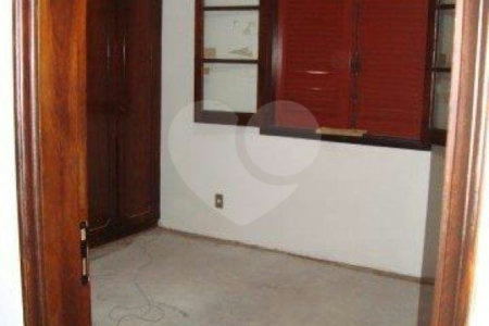 Casa Térrea à venda com 3 quartos, sendo 1 suíte, em Tucuruvi, São Paulo, SP