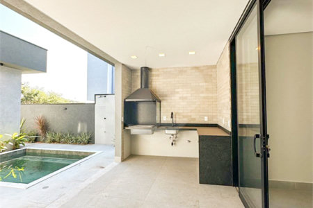 Casa à venda com 3 suítes no condomínio Residencial Mont'alcino, Valinhos - SP