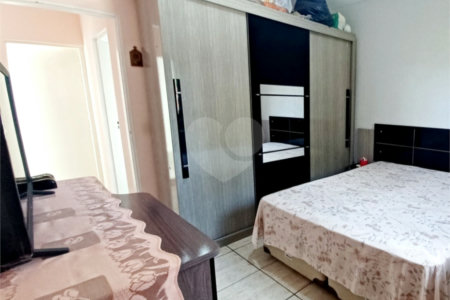Casa à venda com 2 quartos, sendo 1 suíte, no condomínio Residencial Mirage, Mogi das Cruzes - SP