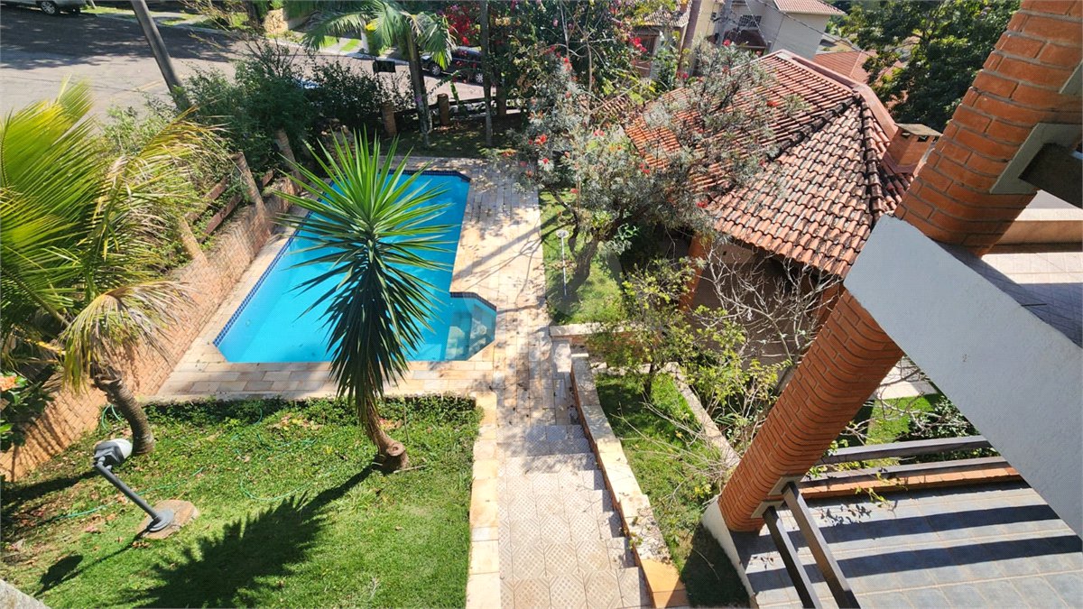 Casa à venda ou para alugar com 3 suítes no condomínio Villagio Capriccio, Louveira - SP