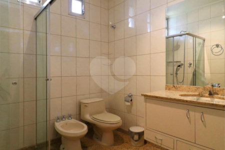Casa Térrea à venda com 6 quartos, sendo 4 suítes, em Brooklin Paulista, São Paulo, SP