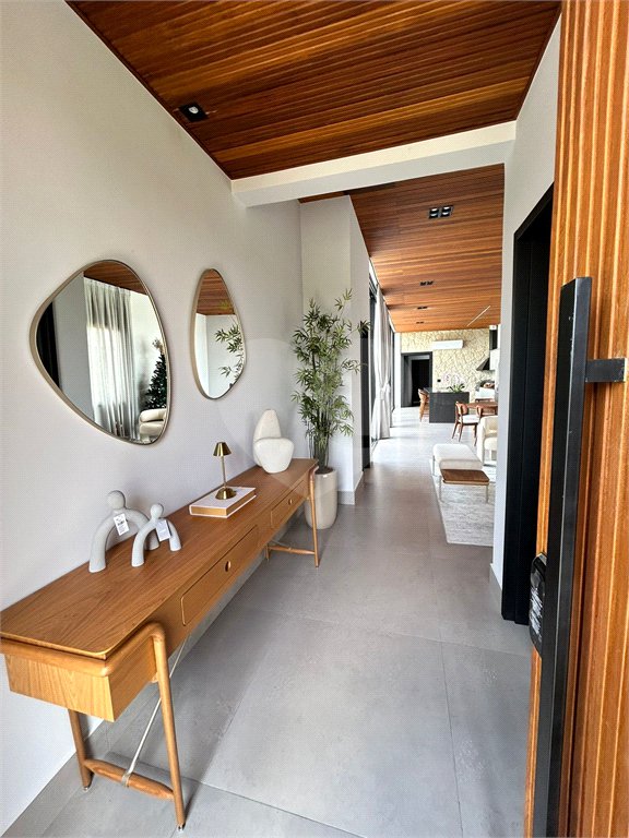 Casa à venda com 3 suítes no condomínio Villas do Golf, Itu - SP