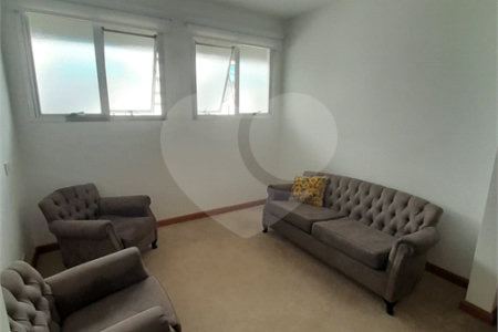 Casa para alugar com 3 quartos, sendo 1 suíte,  em Vila Sônia, São Paulo, SP