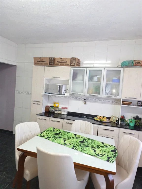 Sobrado à venda com 2 quartos em Tremembé, São Paulo, SP