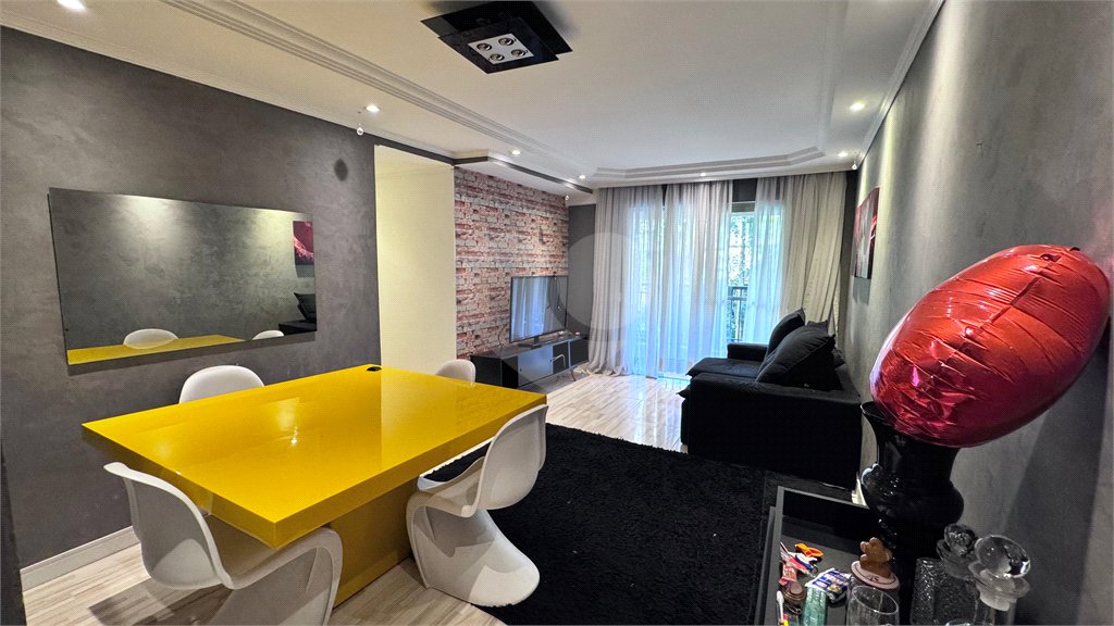 Apartamento à venda ou para alugar com 3 quartos, sendo 2 suítes, em Jardim Marajoara, São Paulo, SP
