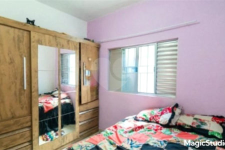 Casa com 200m² , 4 dormitórios , sendo 3 suítes , 2 vagas , à venda no Jabaquara.