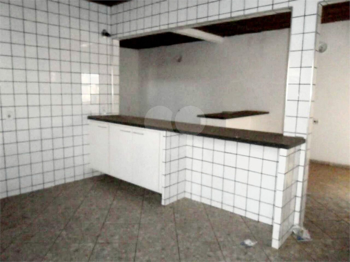 Sobrado à venda com 6 quartos, sendo 2 suítes,  em Residencial Parque dos Servidores, Ribeirão Preto, SP