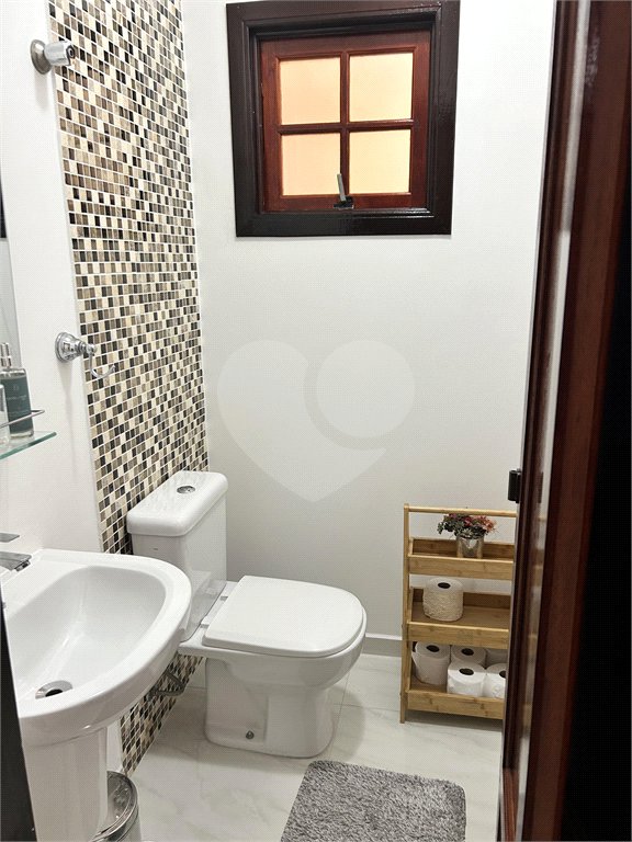 Casa à venda com 3 quartos, sendo 1 suíte,  em Jardim Universo, Mogi das Cruzes, SP