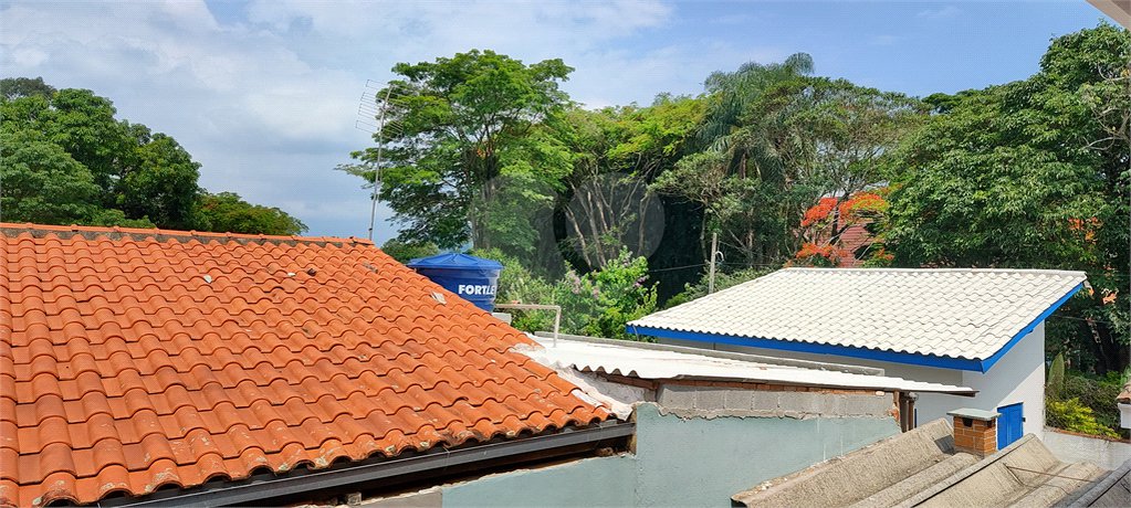 Sobrado à venda com 3 quartos, sendo 1 suíte, em Ressaca, Atibaia, SP