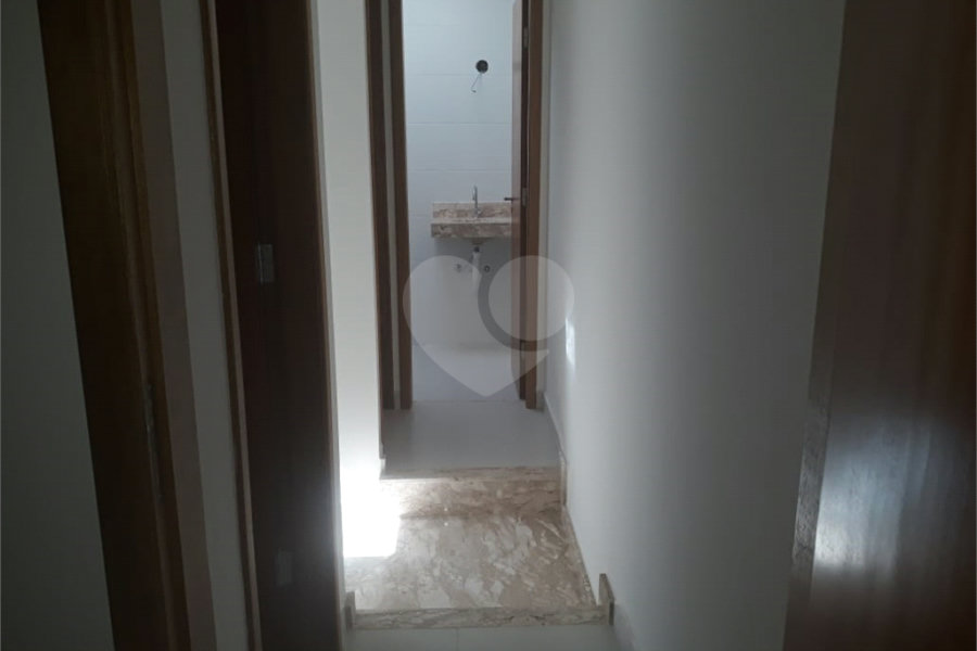 Casa à venda ou para alugar com 3 quartos, sendo 1 suíte, no condomínio martinha, São Paulo - SP