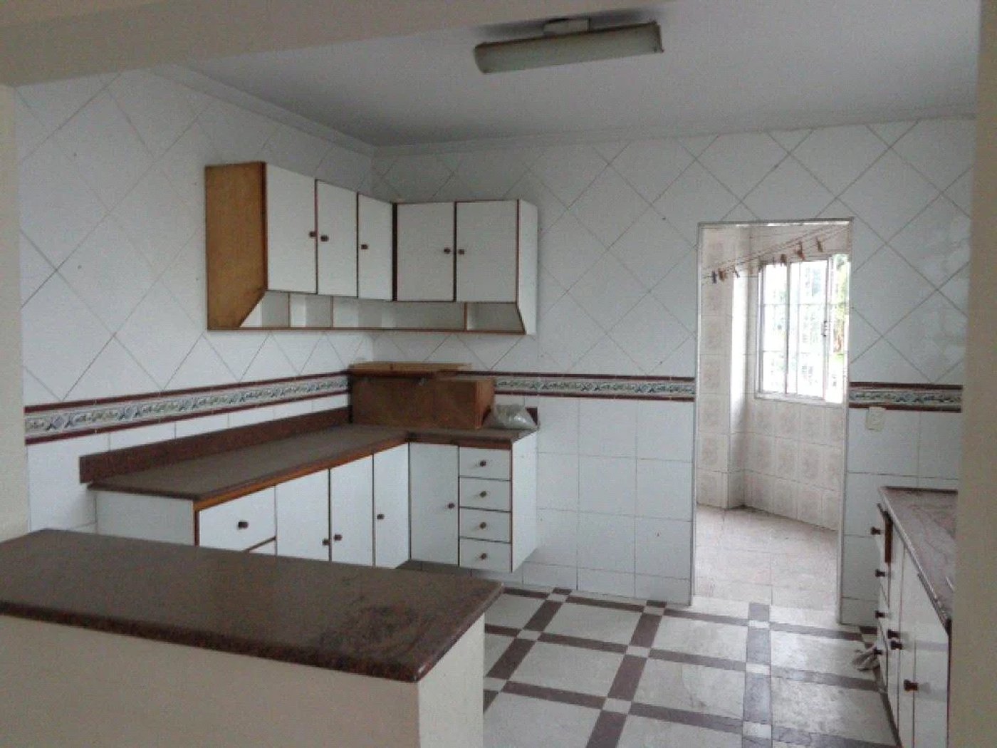 Casa à venda com 3 suítes no condomínio Dracena, São Paulo - SP