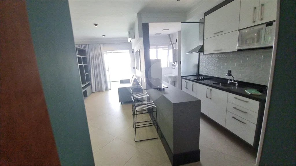 Apartamento Mobiliado no Anália Franco