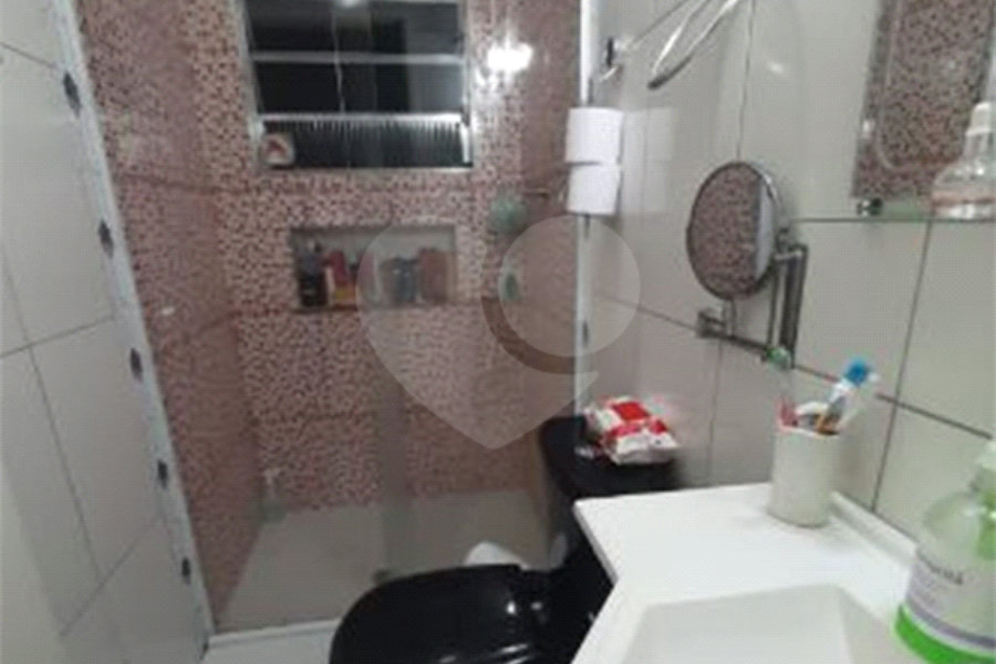 Sobrado à venda com 3 quartos, sendo 1 suíte, em Jaraguá, São Paulo, SP