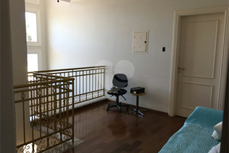 Casa à venda com 3 suítes em Vila Nastri, Itapetininga, SP