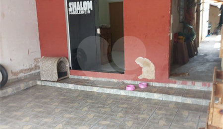 Casa à venda com 4 quartos, sendo 1 suíte,  em Terra da Uva, Louveira, SP