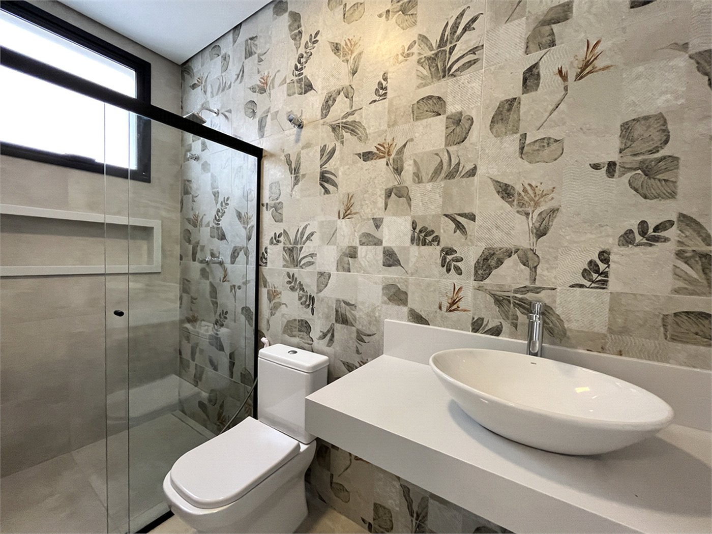 Casa à venda com 4 suítes no condomínio Mont Blanc, Sorocaba - SP