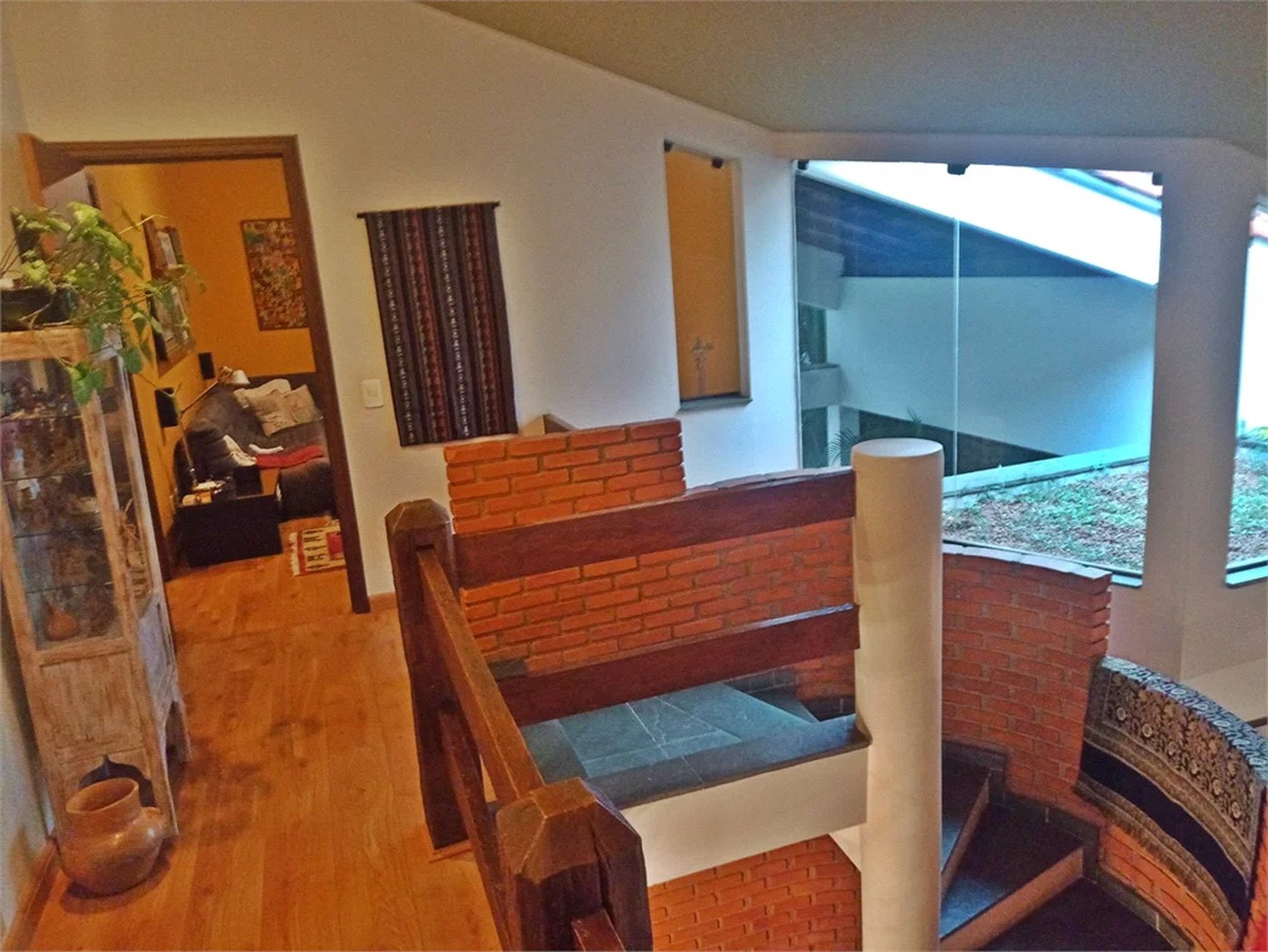 Casa à venda com 4 quartos, sendo 2 suítes,  em Morumbi, São Paulo, SP