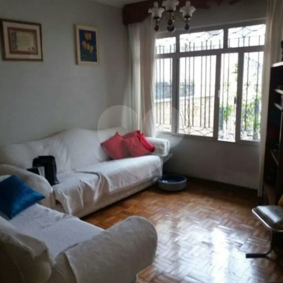Casa à venda com 3 quartos no condomínio Travessa Quefren,21, São Paulo - SP