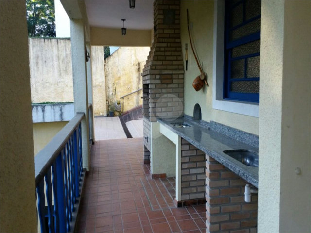 Casa à venda ou para alugar com 3 suítes no condomínio Parque Imperial da Cantareira, Mairiporã - SP