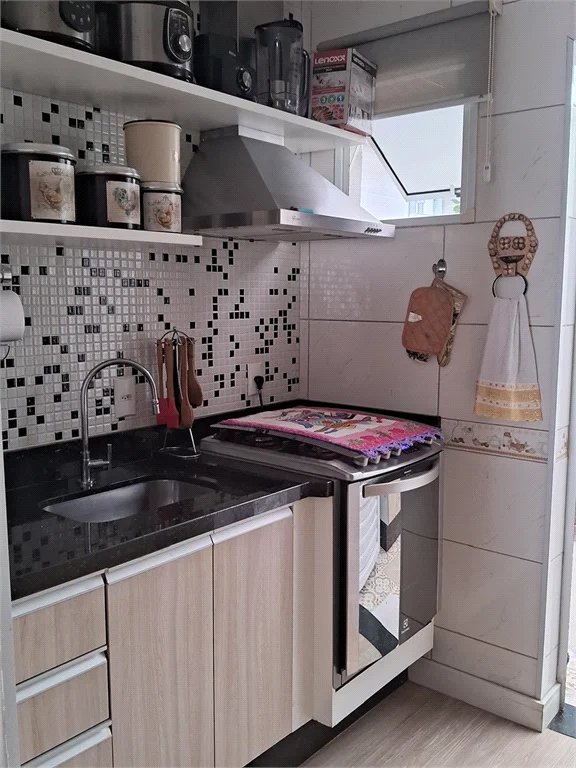 Casa à venda com 2 quartos no condomínio Viva Caucaia IV, Cotia - SP
