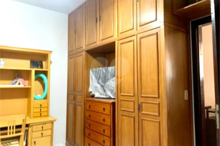 Casa à venda com 4 quartos, sendo 1 suíte, em Grajaú, Rio de Janeiro, RJ