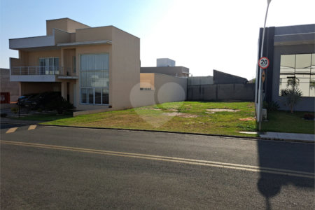 Terreno à venda no condomínio Residencial Maria Dulci, Indaiatuba - SP