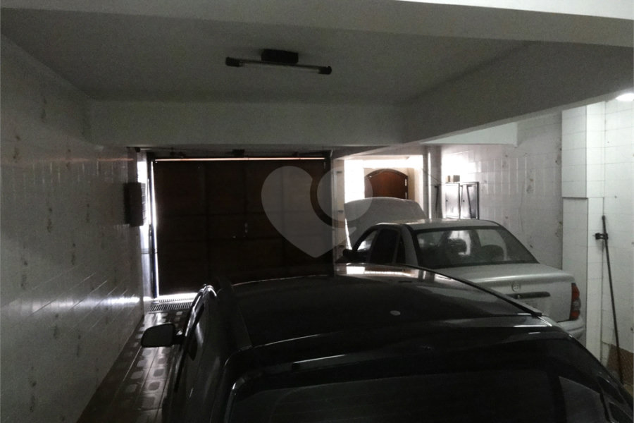 Sobrado à venda com 6 quartos, sendo 4 suítes, em Tremembé, São Paulo, SP