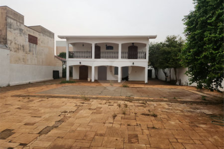 Sobrado à venda ou para alugar com 4 quartos, sendo 2 suítes, no Centro, Araraquara, SP