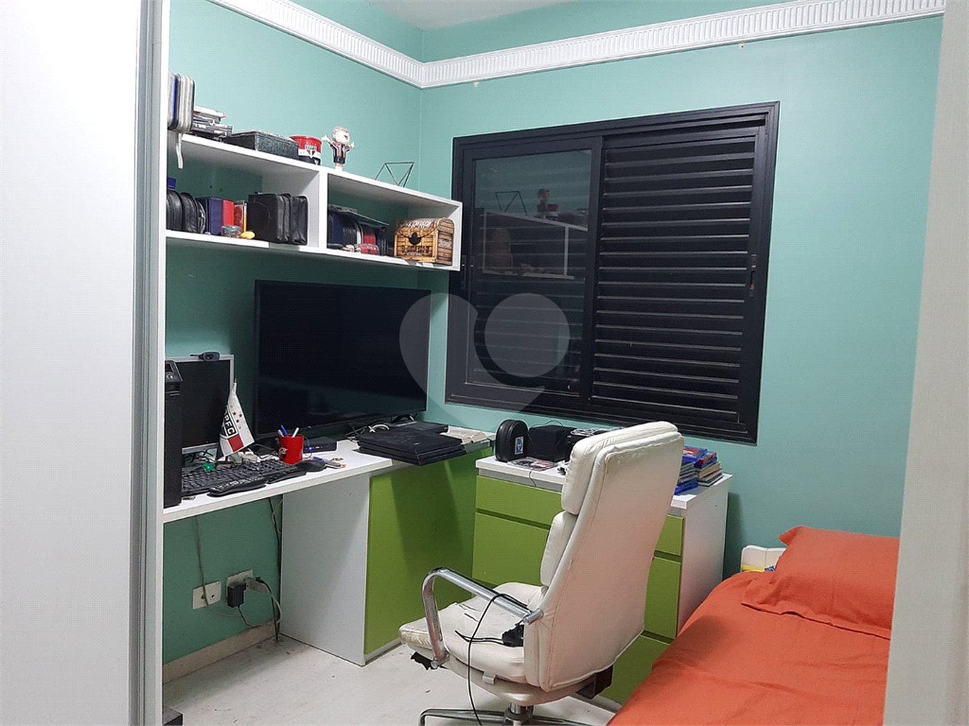 Apartamento à venda com 2 quartos, sendo 1 suíte,  em Vila Anglo Brasileira, São Paulo, SP