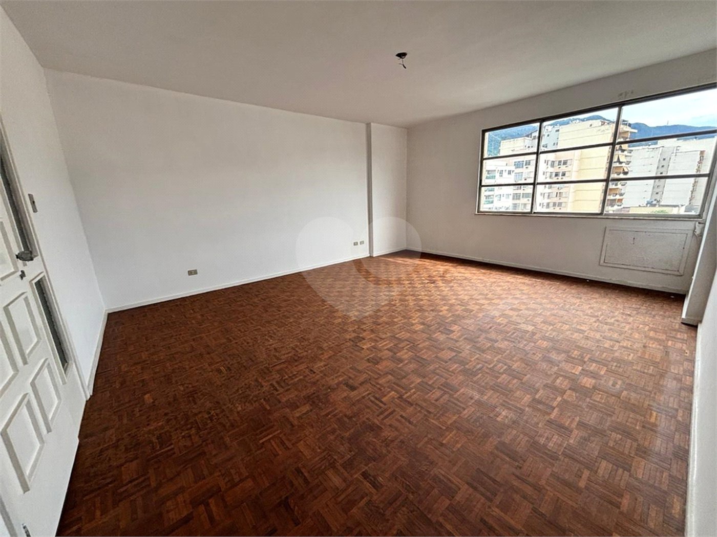 Apartamento à venda com 3 quartos, sendo 1 suíte,  em Maracanã, Rio de Janeiro, RJ