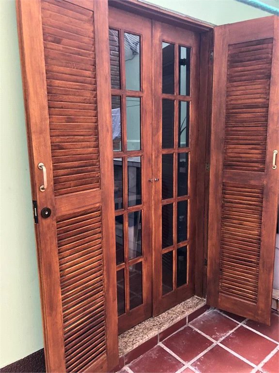 Sobrado à venda com 3 quartos, sendo 1 suíte, em Brooklin Paulista, São Paulo, SP