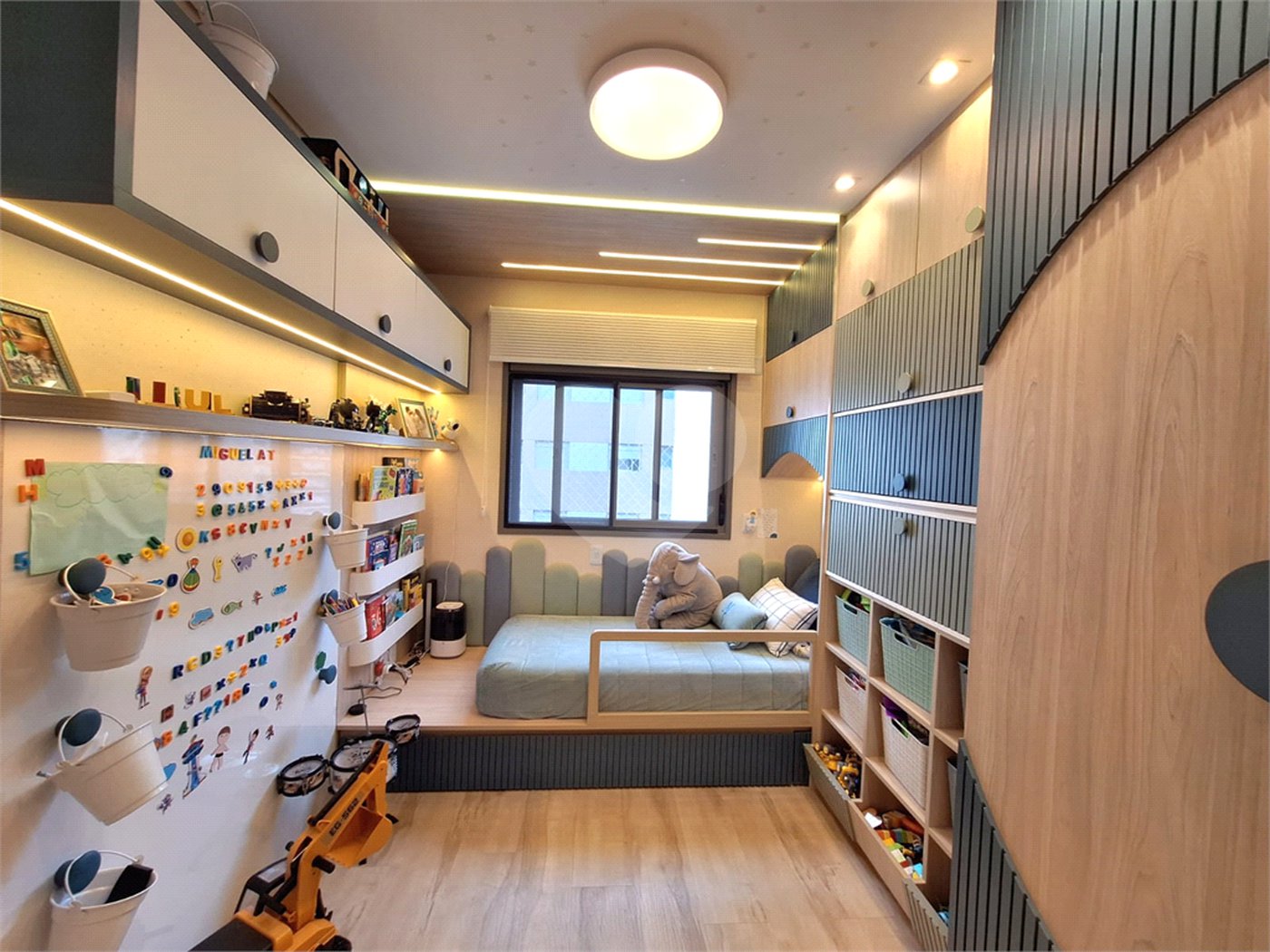 Apartamento à venda com 4 quartos, sendo 2 suítes,  em Chácara Flora, São Paulo, SP