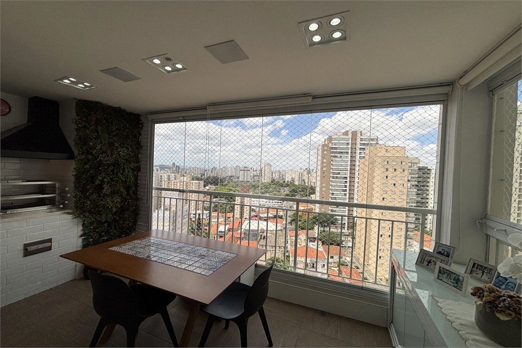 Apartamento à venda com 2 quartos, sendo 1 suíte, em Santa Teresinha, São Paulo, SP