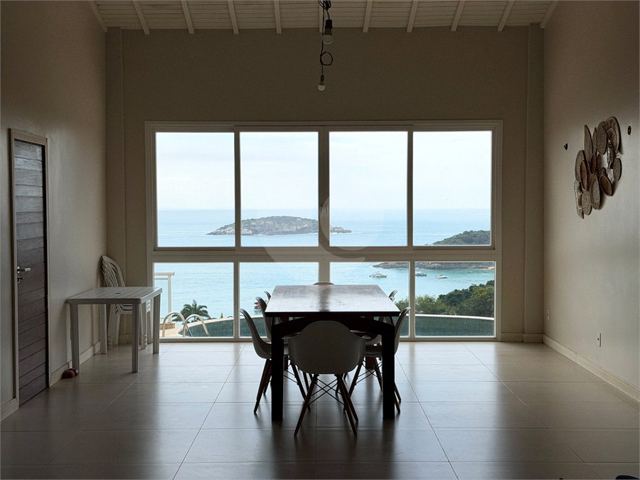 Casa à venda com 4 suítes em João Fernandes, Armação dos Búzios, RJ