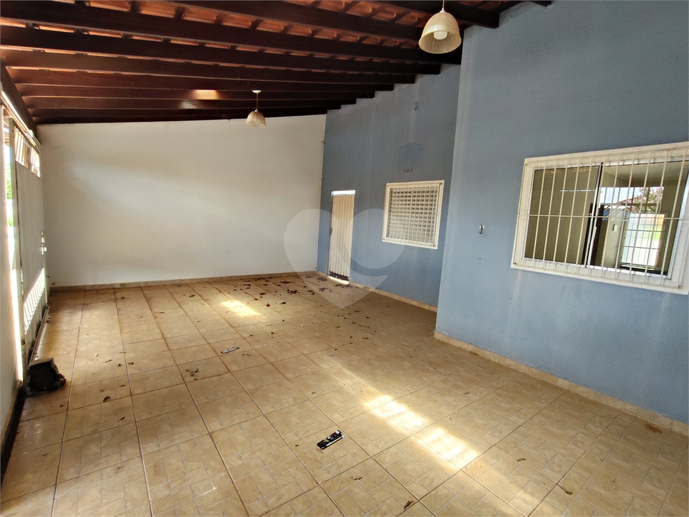 Casa à venda com 2 quartos em Cambuí, Itapetininga, SP