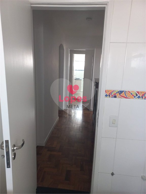 Apartamento à venda com 4 quartos, sendo 2 suítes,  em Vila Adyana, São José dos Campos, SP