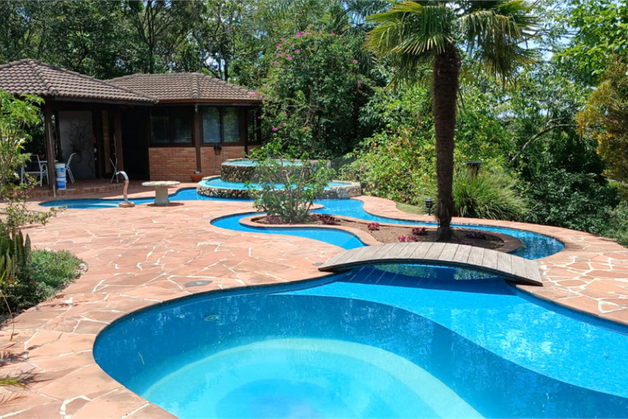 Casa à venda com 4 suítes no condomínio Sausalito, Mairiporã - SP