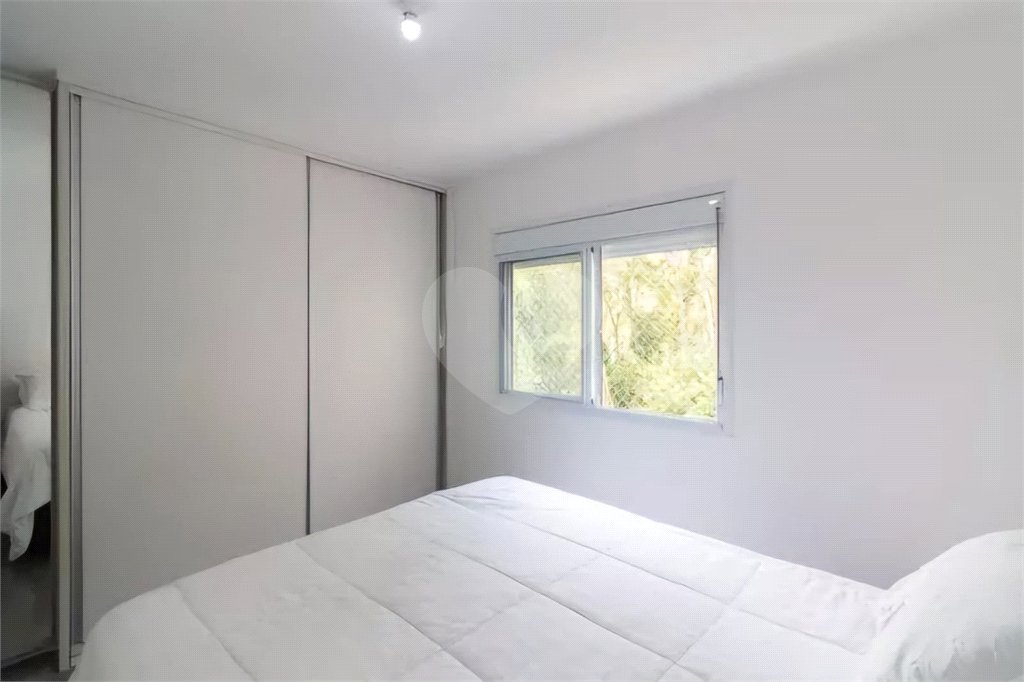Apartamento à venda com 3 quartos, sendo 1 suíte, em Jardim das Vertentes, São Paulo, SP