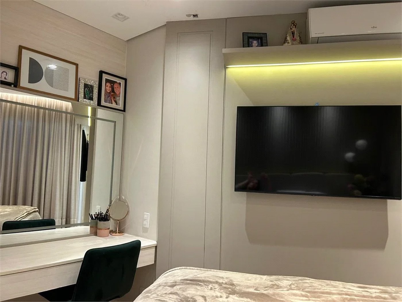 Apartamento à venda com 3 quartos, sendo 1 suíte, em Vila Anastácio, São Paulo, SP