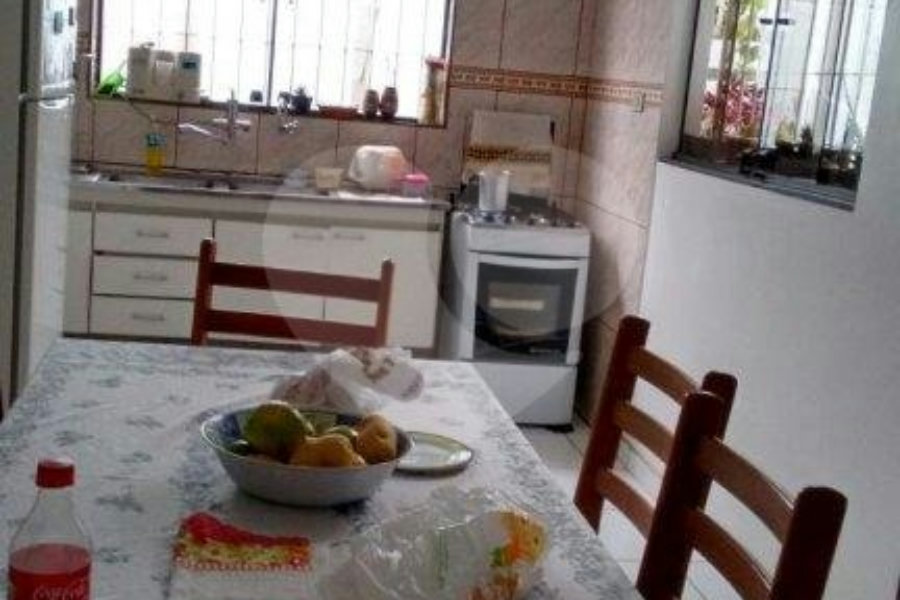 Casa Térrea à venda com 3 quartos, sendo 1 suíte, em Vila Nova Mazzei, São Paulo, SP